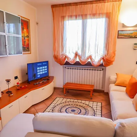 شقة Elegant - With Jacuzzi And Balconies Montevettolini