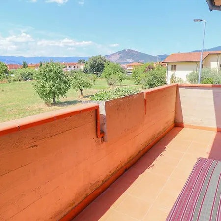 Elegant - With Jacuzzi And Balconies شقة Montevettolini